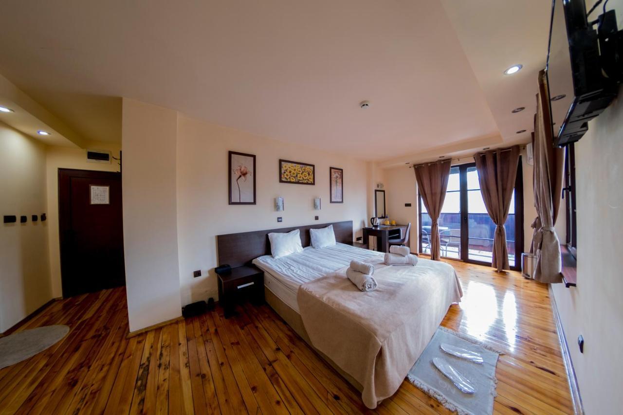 The Hill Hotel Veliko Tarnovo Ngoại thất bức ảnh