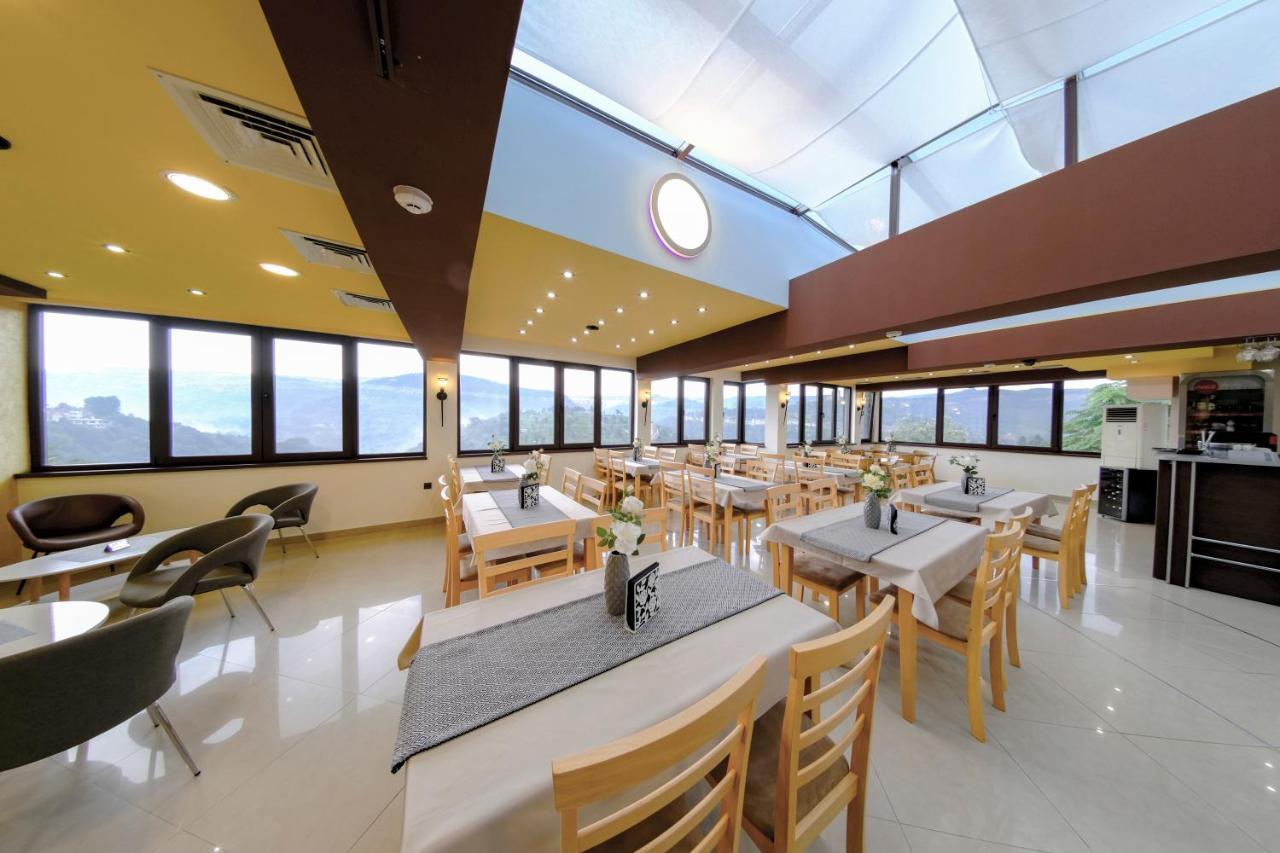 The Hill Hotel Veliko Tarnovo Ngoại thất bức ảnh